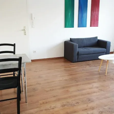 Fully Furnished Two With Balcony Wiesbaden